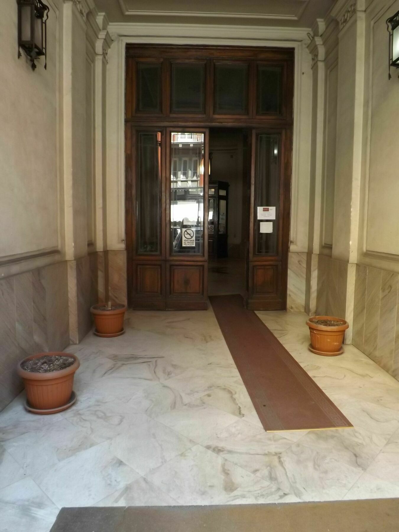 مبيت وإفطار نابولي Domus Alma المظهر الخارجي الصورة